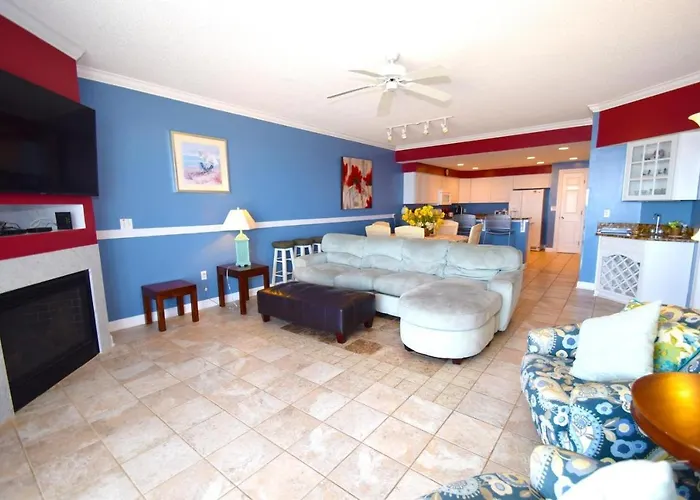 Ocean's Edge 403