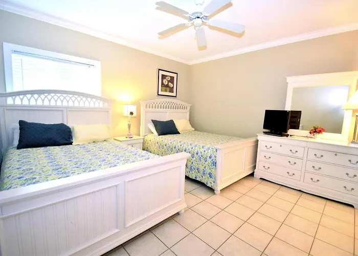 Apartment Ocean's Edge 403